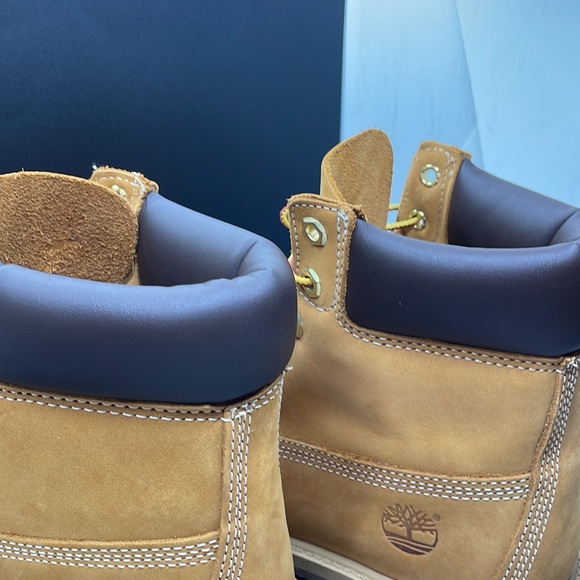 Woman’s Timberland boots - Picture 13 of 14
